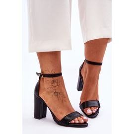 WD1 Högklackade sandaler Svart Individuell 2