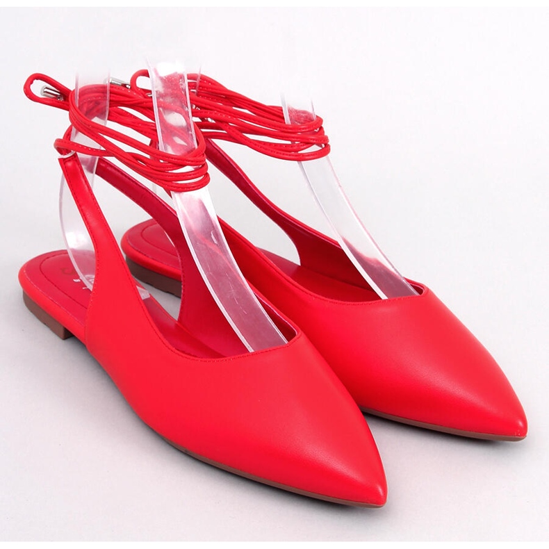 Jody Red balettkläder med öppen klack med snörning röd 1