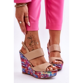 Calderia damsandaler beige 1