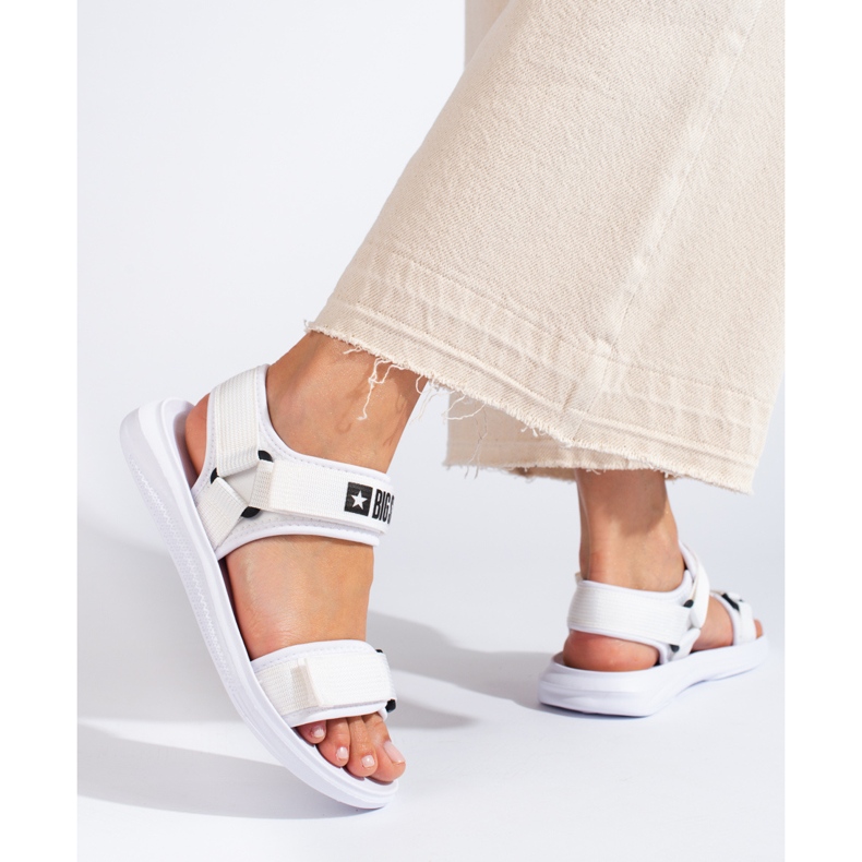 Vita sandaler för kvinnor Big Star HH274A026 2
