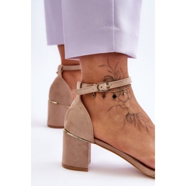 Sandaler På En Stabil Klack Beige Palermo 2