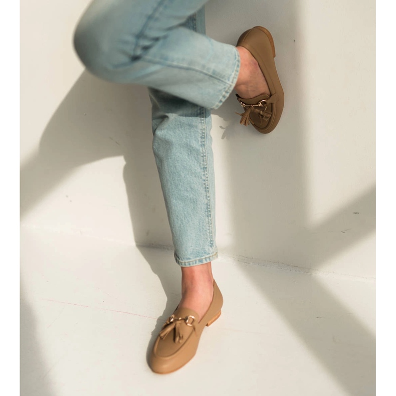 Marco Shoes Loafers i läder med fransar beige 1