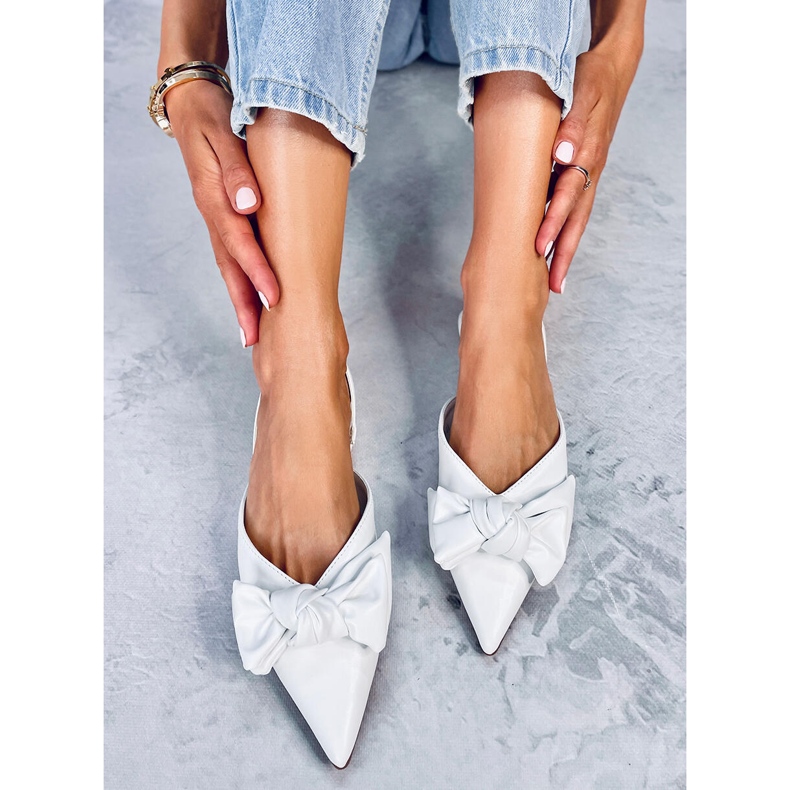 Balettkläder med öppen klack från Loon White vit 2