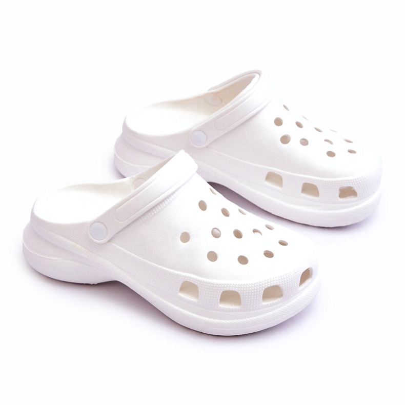 Foam Tofflor Crocs På En Chunky Sula Vit Katniss 1