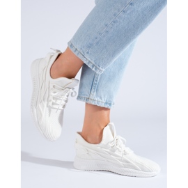 Vita sportskor för kvinnor LL274712 Big Star 1