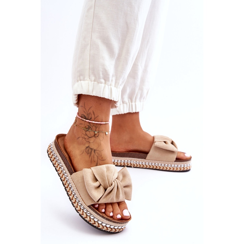 Damtofflor i mocka med rosett Beige Lauria 1