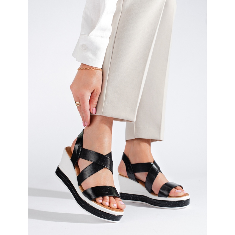 Svarta Shelovet kilsandaler 1