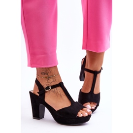 Felicia Svarta mocka sandaler med hög klack 1