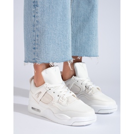 Vita sneakers med tjock sula från Shelovet 1