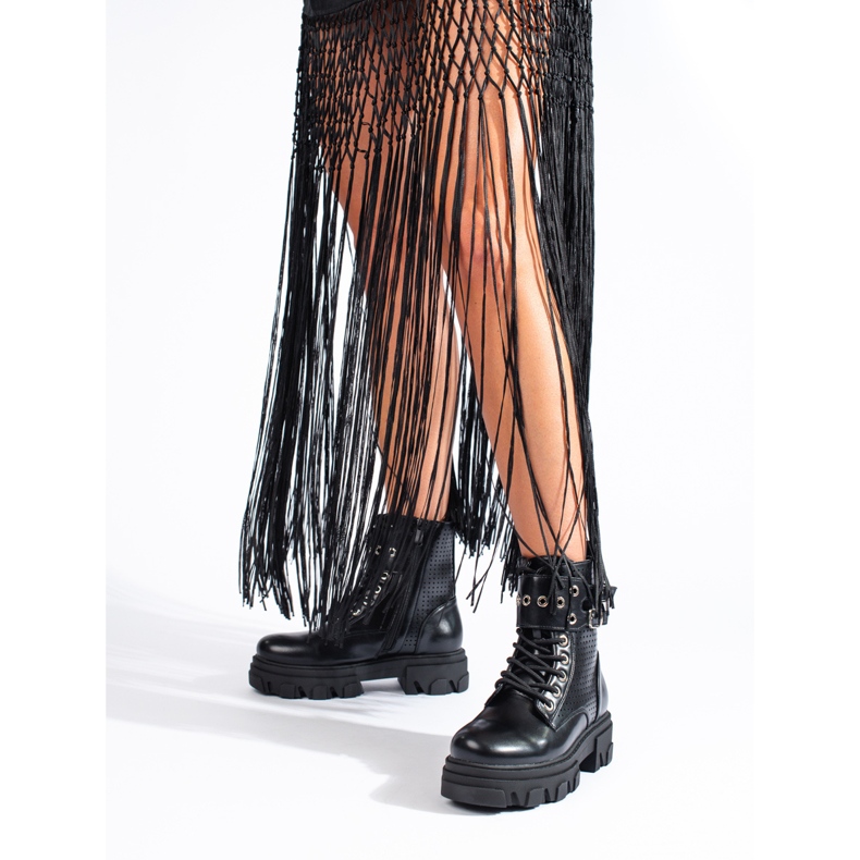 Genombrutna damväskor på Shelovet-plattformen svart 1