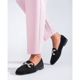 Svarta loafers i mocka från Shelovet med spänne 1