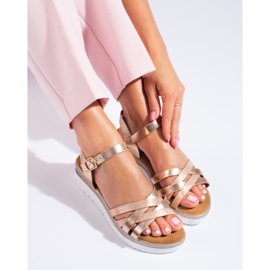 Shelovet kilsandaler i guld för kvinnor gyllene 1