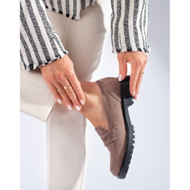 Kvinnors mörkbeige mockaskor Shelovet 2