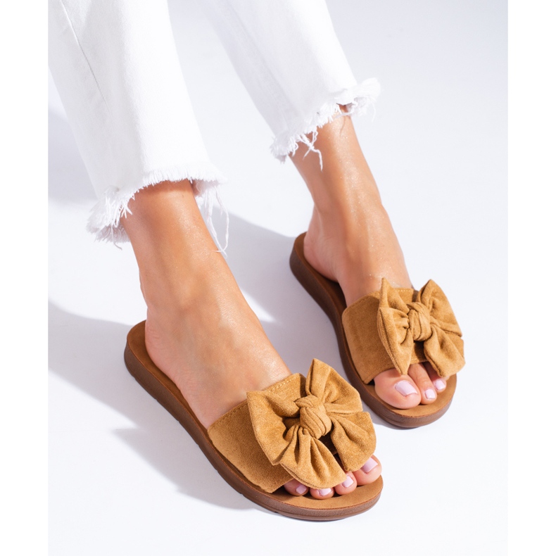 Bruna damsandaler med Shelovet-rosett 2