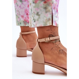 Lädersandaler på klack Enfärgade beige inspirera mig! 2