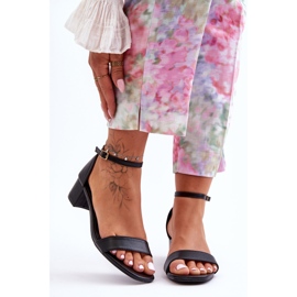 Läderhälsandaler Enfärgade Svarta Inspire Me! 1