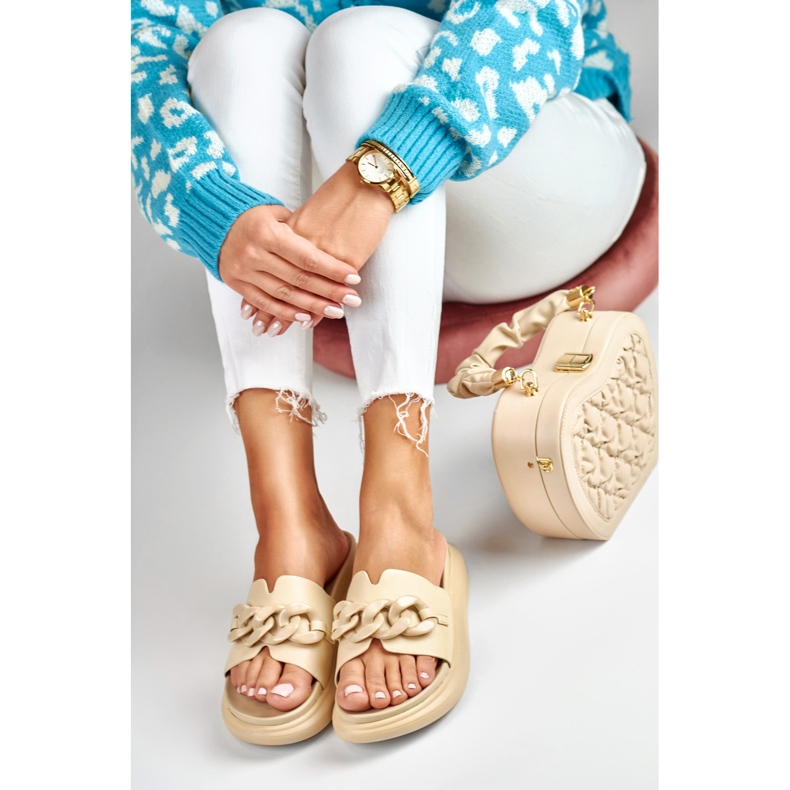 La.Fi Beige reglage med kedja 1