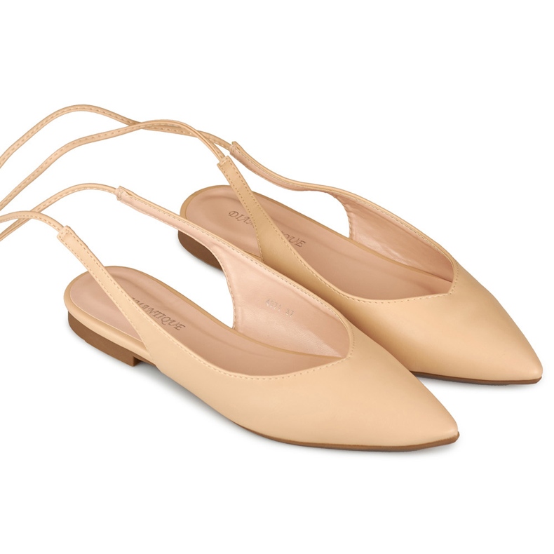 Beige bundna ballerinor 1