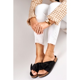 Klassiska svarta tofflor med rosett 2