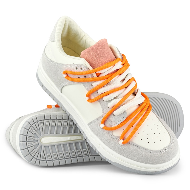 Damsneakers med orange snörning vit 1