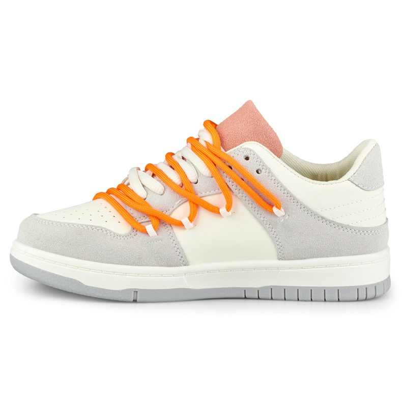 Damsneakers med orange snörning vit 2