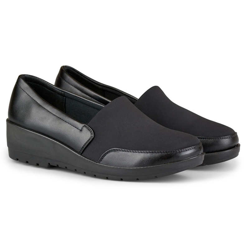 Smidiga svarta damskor 2