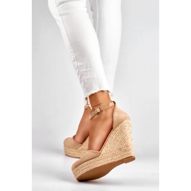Ljusa beige espadrillor för kvinnor 1