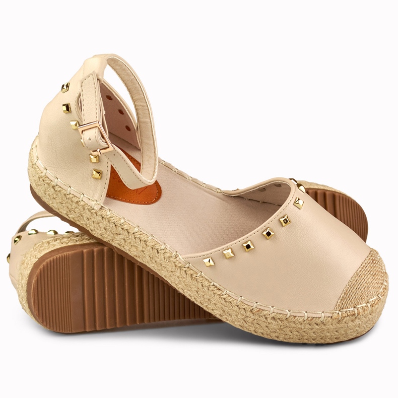 Beige espadrillor med dubbar vid ankeln 1