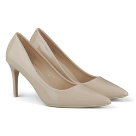 Lackade beige pumps med hög klack 2