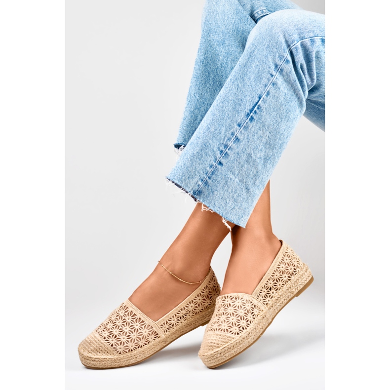 Beige espadrillor i spets för kvinnor 2