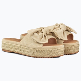 Beige espadrillor med rosett 1