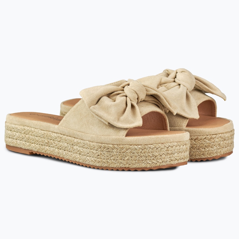 Beige espadrillor med rosett 1