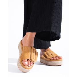 Shelovet espadrille-rutschbanor i kamelmocka beige 2