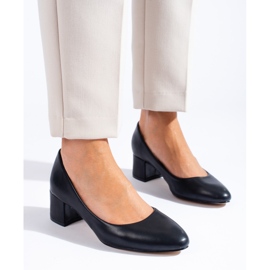 Klassiska kvinnors svarta Shelovet pumps med låg klack 1