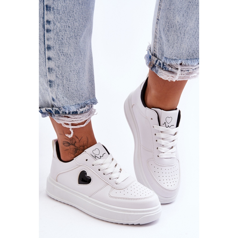 FJ1 Klassiska Sportskor Med Hjärta Vitt Och Svart Amore 1