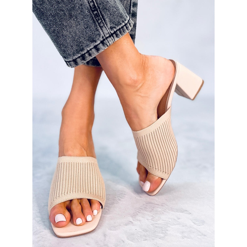 Greet Beige sandaler med klack 2