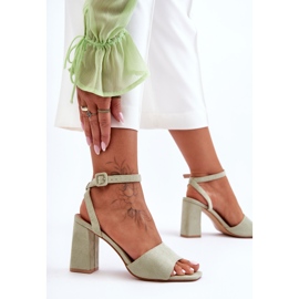 Harriet Gröna mocka sandaler med hög klack 2