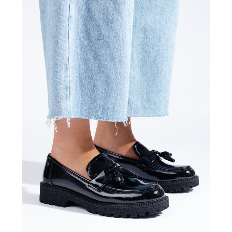 W. Potocki Svarta loafers för damer av lackläder Potocki 1