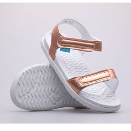 Native Charley Metallic Youth Jr Sandals 65109117-8817 gyllene 1