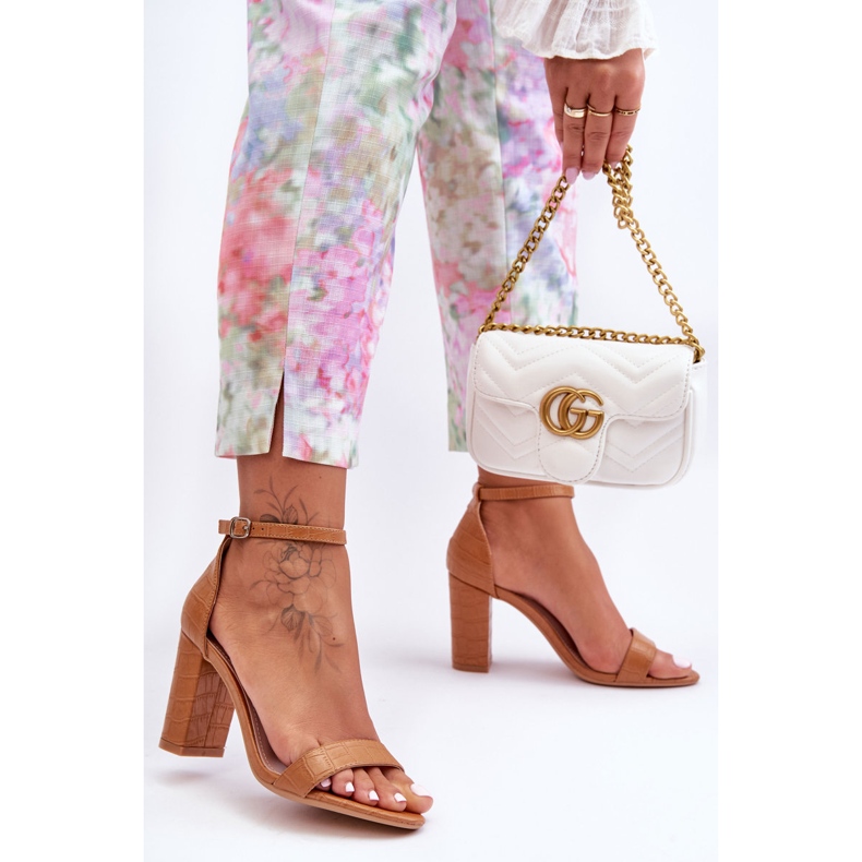 Sandaler På En Stång Orm Mönster Brun Hacia 2