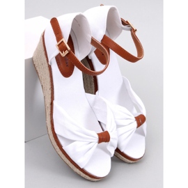 Espadrillesandaler från Kristen White vit 1