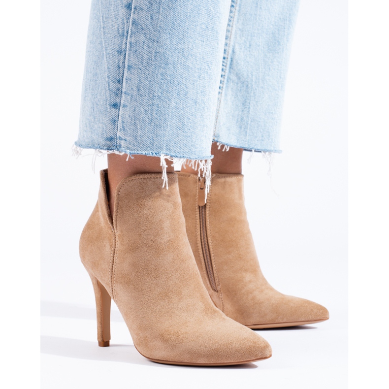 Bella Paris Klassiska stövlar på hög klack beige 1