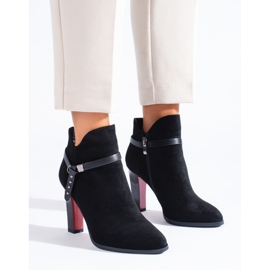 Shelovet stövlar med klack i mocka svart 1