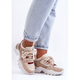 Sportskor På En Massiv Sula Beige Corena 2