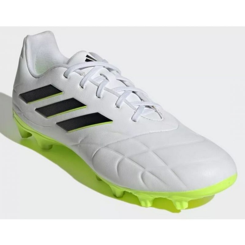 Skor adidas Copa Pure.3 Mg M GZ2529 vit vit 1