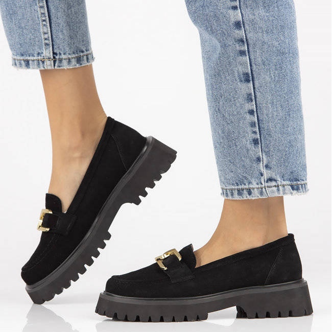 Filippo DP4916 loafers i lädermocka på plattformen svarta 1