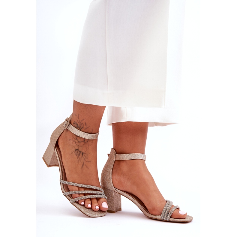 Glansiga klacksandaler Golden Enenor gyllene 5