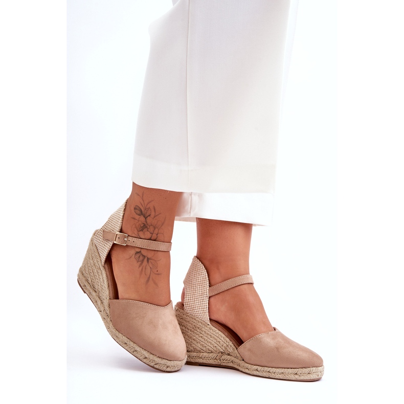 Sandaler i mocka Beige 4