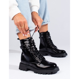 Lackad spetsad Shelovet dampåsar svart 1