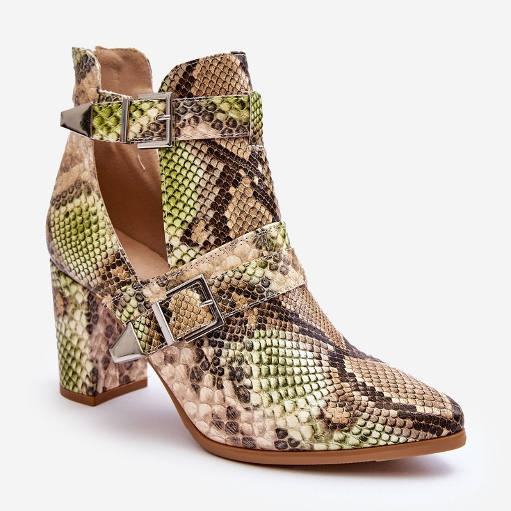 Fashionabla stövlar på en klack med utskärningar Beige-grön Suelo 1